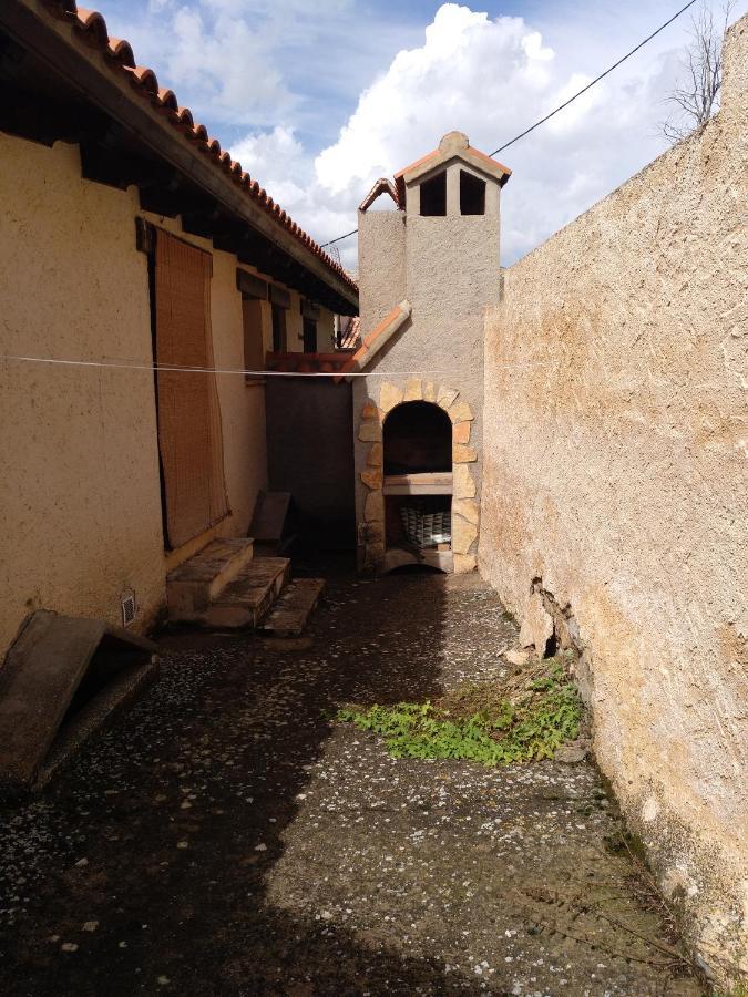 Casa Rural Amador Villarroya de los Pinares Exterior photo
