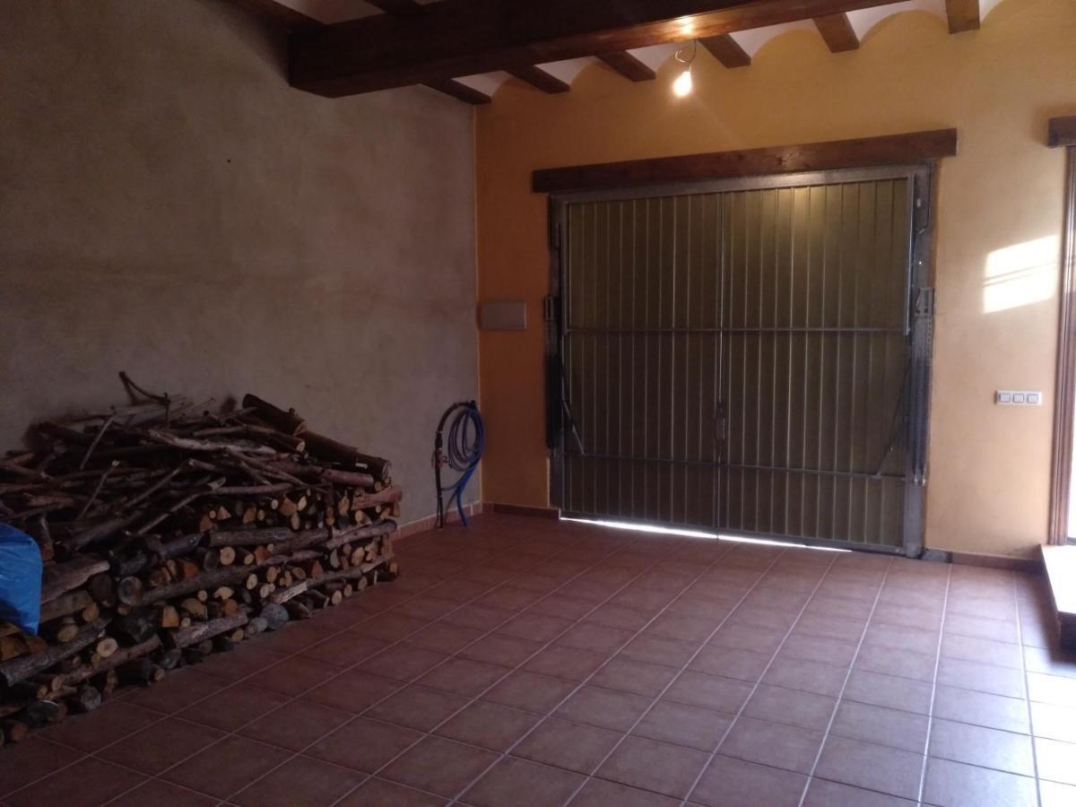 Casa Rural Amador Villarroya de los Pinares Exterior photo